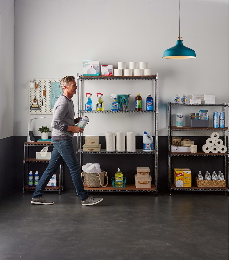 Brand Studio Limited Access/Assets to be Assigned/Archive/Creative Drive/March 2021/March_1_CleaningStorageRoom_197