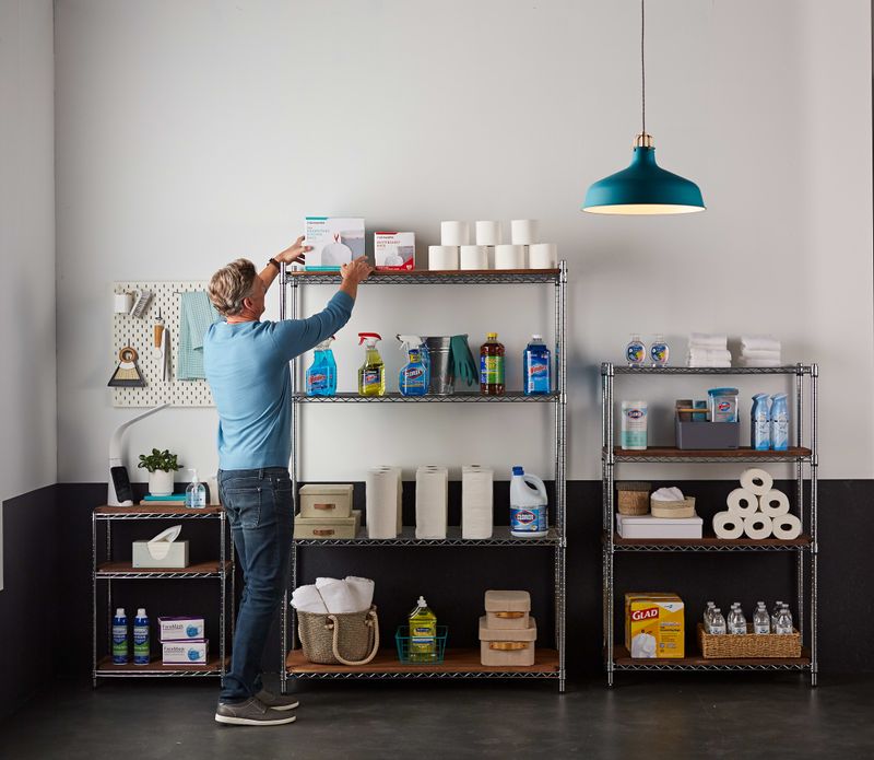 Brand Studio Limited Access/Assets to be Assigned/Archive/Creative Drive/March 2021/March_1_CleaningStorageRoom_323