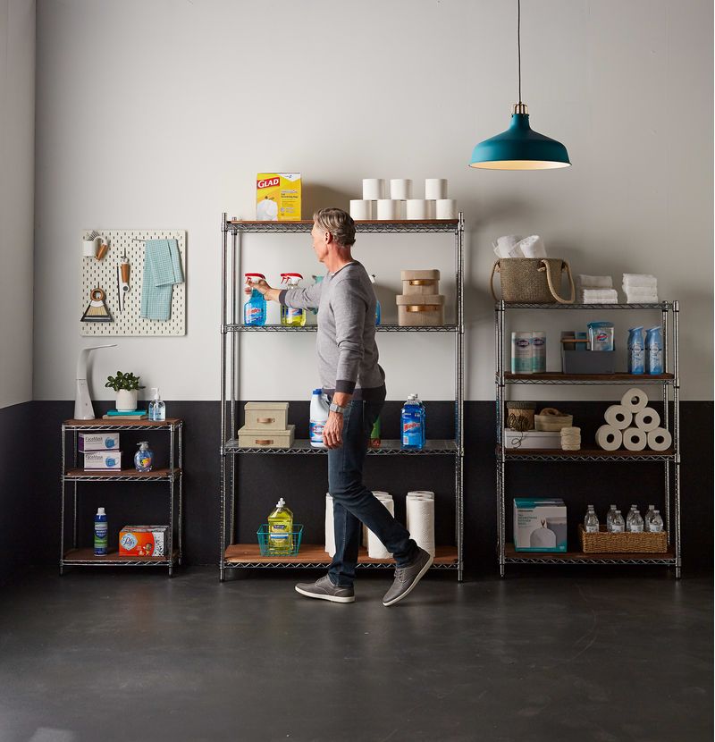 Brand Studio Limited Access/Assets to be Assigned/Archive/Creative Drive/March 2021/March_1_CleaningStorageRoom_042