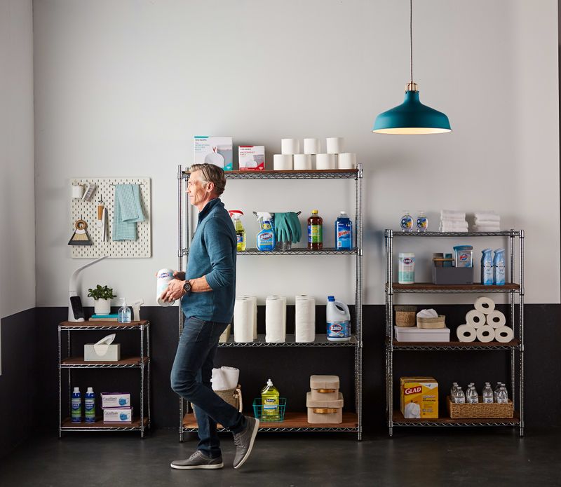 Brand Studio Limited Access/Assets to be Assigned/Archive/Creative Drive/March 2021/March_1_CleaningStorageRoom_293